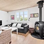 Skrolan - 200m From The Sea By Interhome Semesterbostad *