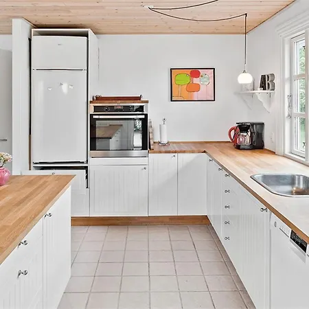 Semesterbostad Skrolan - 200m From The Sea By Interhome *