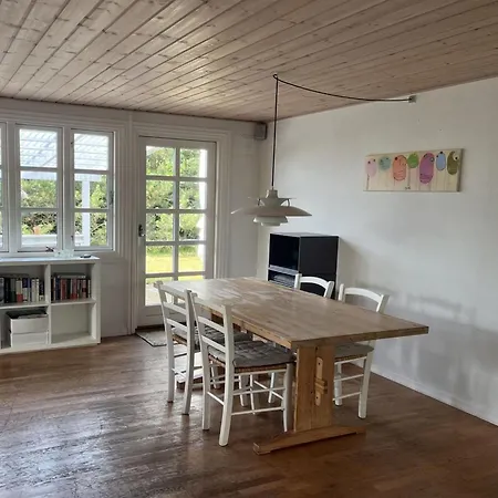 Dom wakacyjny Skrolan - 200m From The Sea By Interhome *